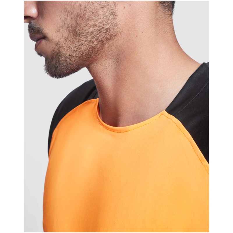 Bugatti kortærmet unisex sports t-shirt i farven Ensfarvet sort / Hvid